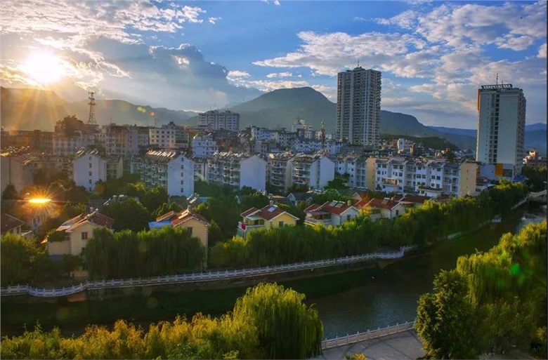 縣域智慧城市建設(shè)，套用大城市行嗎？